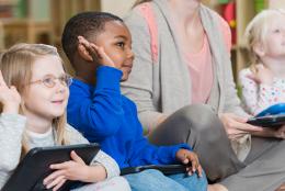 What the Tech: 4 Key Ingredients in Effective Digital Learning A photo of students representing What the Tech: 4 Key Ingredients in Effective Digital Learning