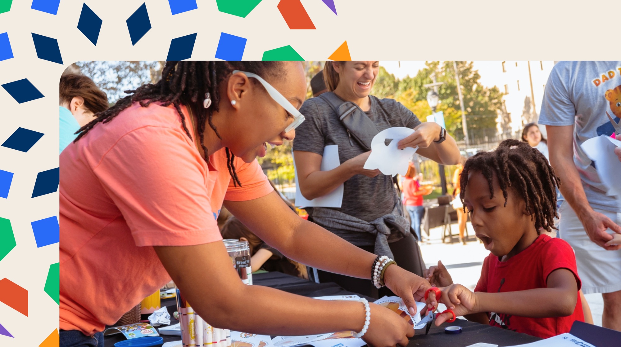 A photo of a parent and child taking part in an educational activity representing EDC to Lead Evaluation of New National Early-Literacy Initiative